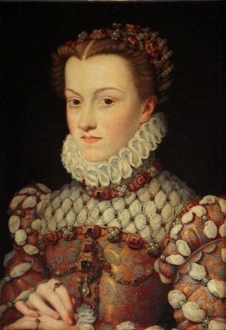 Elizabeth-of-Austria-Francois-Clouet-c.1571-520x759